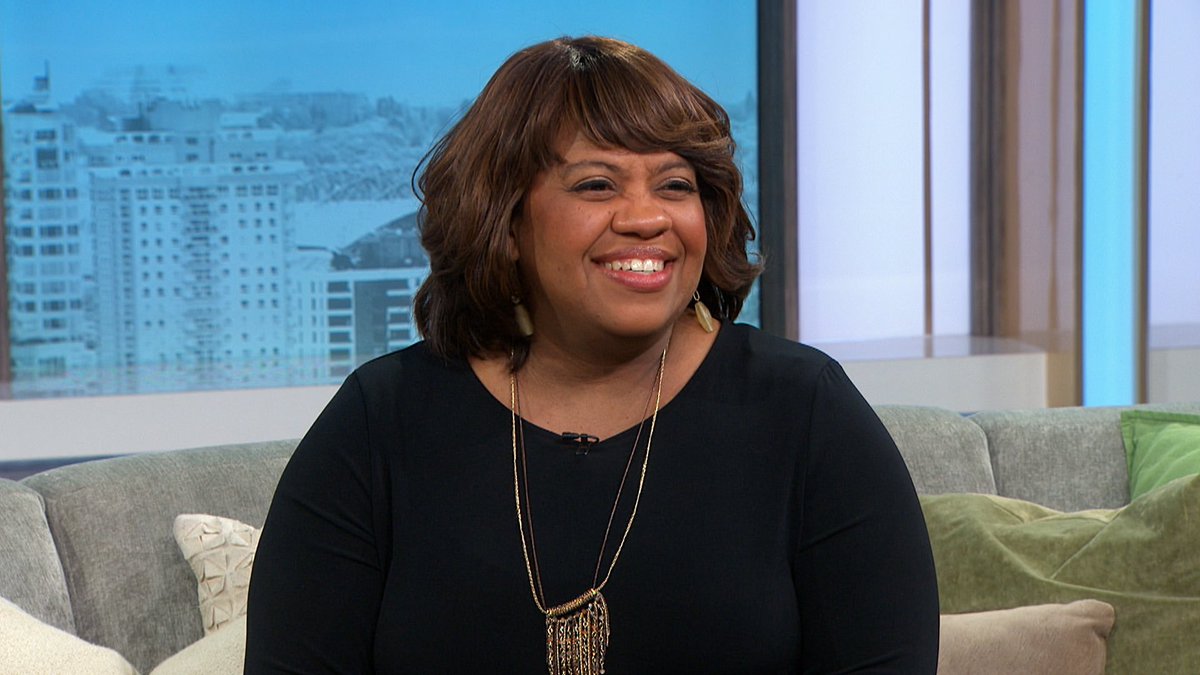 accesshollywood's tweet image. Chandra Wilson looks back at 15 seasons on #GreysAnatomy 
ahwd.tv/seTu2t