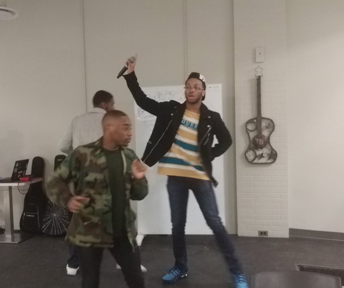 JacobStocking's tweet photo. #LetsRap hosts Miles Reuben (back) and Mister Whitfield (front) keep the crowd engaged prior to the events official start. #hive55 https://t.co/klNiBv8EMJ
