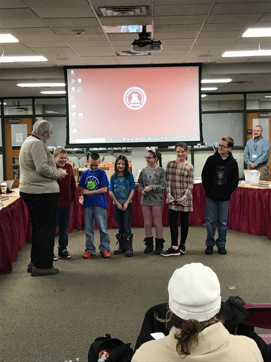 AuburnECSD's tweet photo. Casey Park ES Perennial Math Competition participants discussing their work with our BOE. We are so proud of each of you. #CPESpride #AECSDpride https://t.co/VFazF8ZI4M