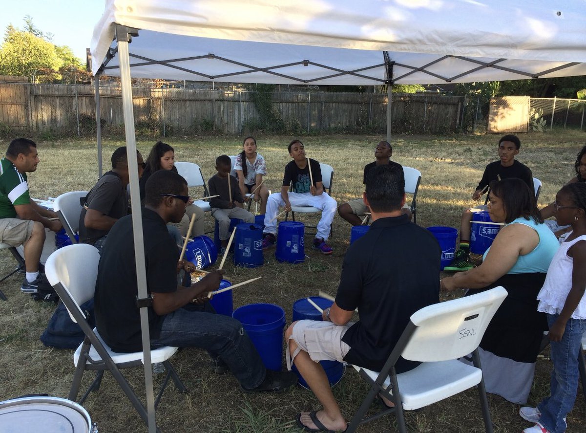 BTUArts's tweet photo. How do you Support Positive Forms of Expression? 🥁

Occasionally we setup drum circles to inspire our community!

Join Us https://t.co/VqEdr5jq4C
#BTUArts https://t.co/9LYjZJD3tt