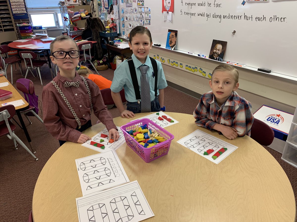 MissParks1st's tweet photo. Celebrating the 100th Day of school! @westviewes @MCSCSchools #mcsc #100thDayofSchool https://t.co/mgH0nIM9Zn