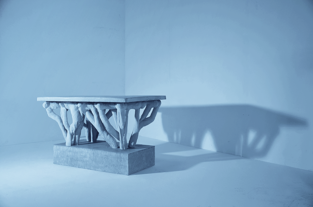 soliquid_io's tweet photo. Elkhorn bench | Concrete prototype whose structure was conceived with topology optimization tools and then printed in one piece with our latest setup. #soliquid #3dprinting #matrix #innovation #generativedesign #topologyoptimization #digitalfabrication #concrete #robotics https://t.co/7d5kGHah3N