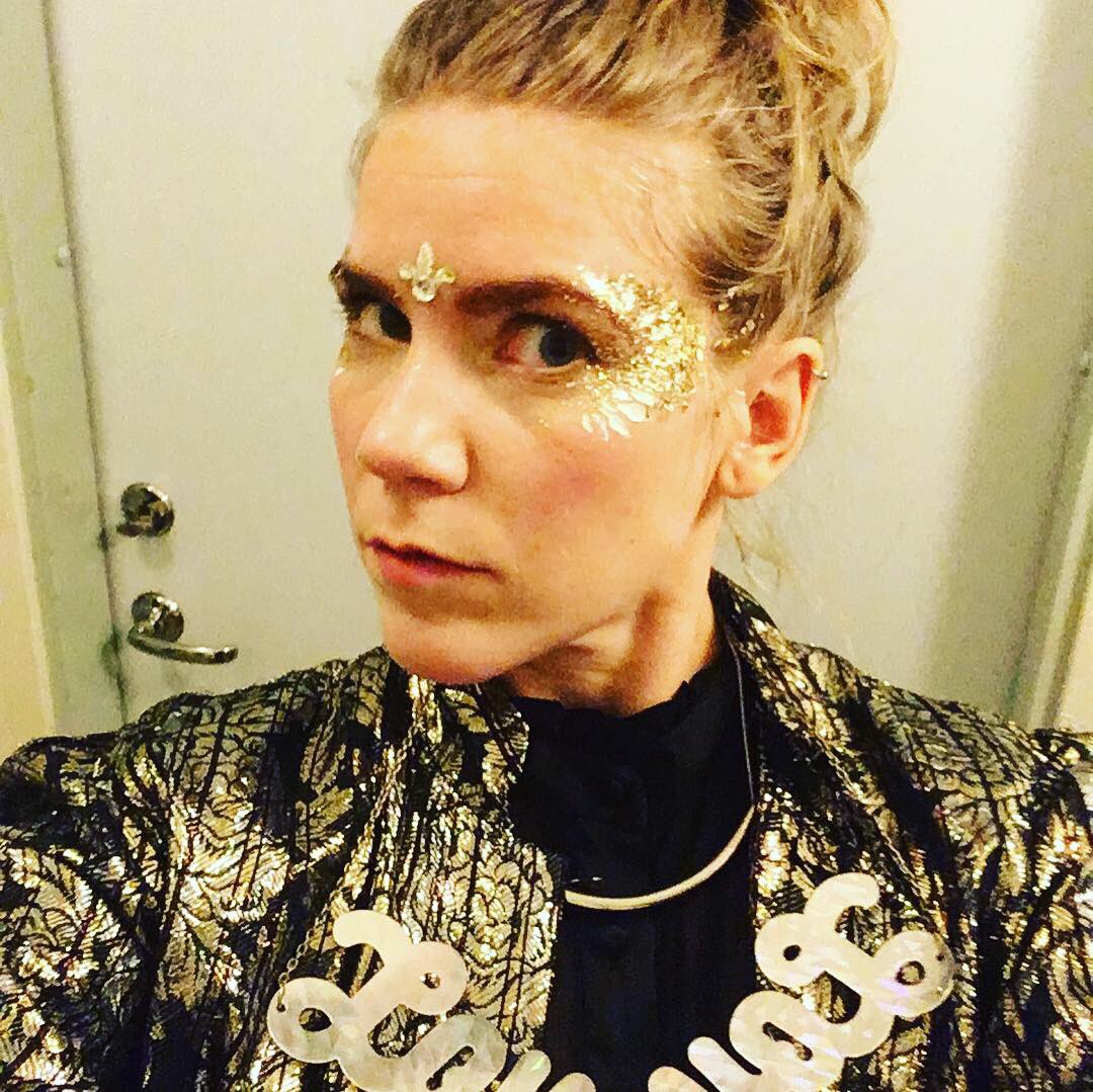 annelieorama's tweet photo. ALL OUR LOVE to the Brewhouse Award! We got to compose for &amp; play with a horn section (!!) at THE glossy gala signed @brewhousegbg last Friday. 🖤💫 Congrats to all the innovation winners, especially the music producers’ programme @vemkanbli producent💫 https://t.co/zYW5dC7rmc