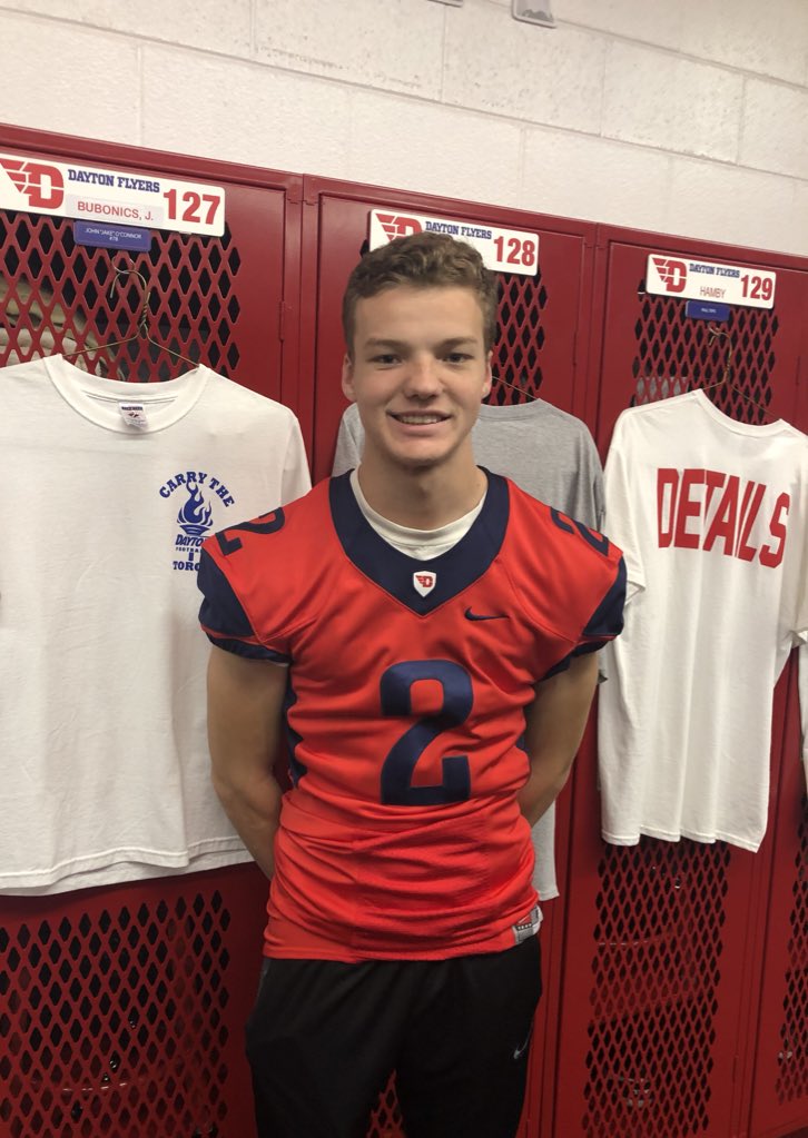 Coach_Bubonics's tweet photo. Honored to say that I am committed to The University of Dayton to further my academic and athletic career #FL19TCREW https://t.co/JDHYX6LUZJ