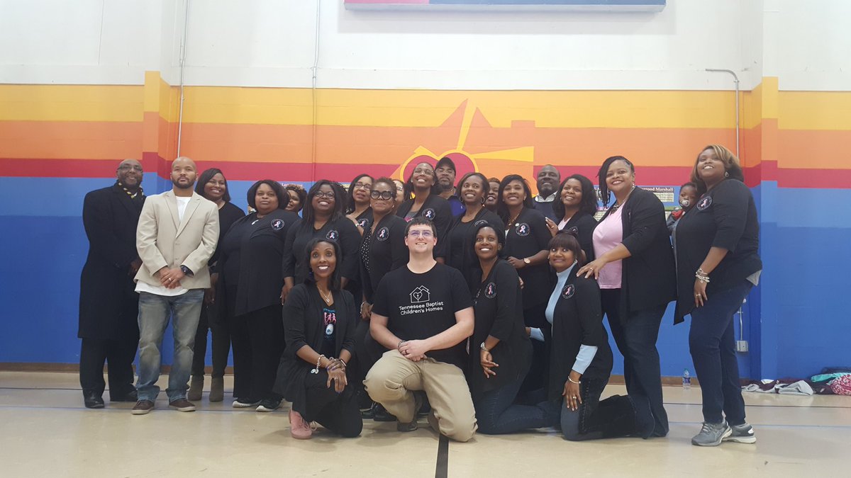 ChattMoms's tweet photo. It was a day of service and making a difference in the lives of children. Greater Chattanooga families spent MLK Day with the children at Tennessee Baptist Children's Home. @jackandjill_SER @JackandJillInc
#MLKDOS2019 https://t.co/nzsKxKhUk3