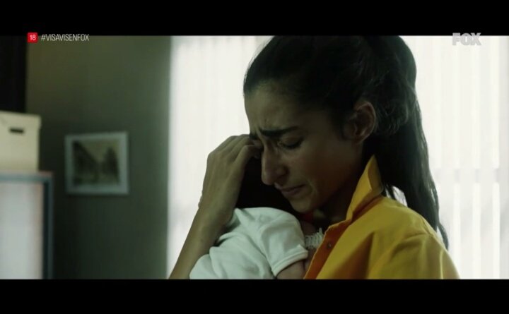 belabeth17's tweet photo. De todas las 4 temp de #VisAVis estas escenas fueron mis favoritas lym, todo lo que trasmiten a la pantalla este par es inigualable, un mundo de emociones tengo a su causa mil gracias por tanto Alba y Najwa😍😍😍 #VisAVis #4tatemp https://t.co/sMYKxNQXJ0