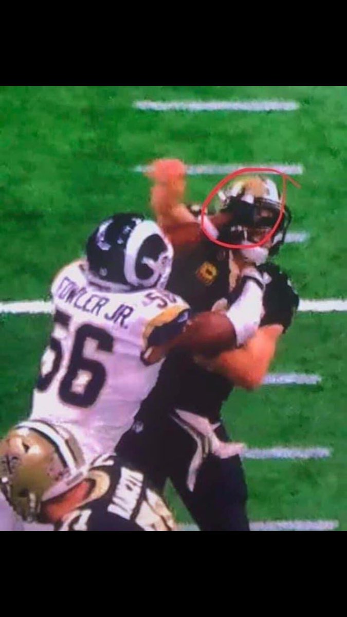 Here is ANOTHER NO-CALL. This led to an interception and the Rams wining in OT. #nointegrity