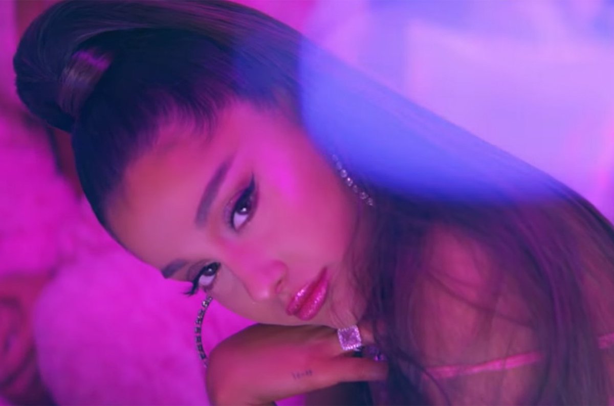 Billboard On Twitter Ariana Grandes 7 Rings Music Video