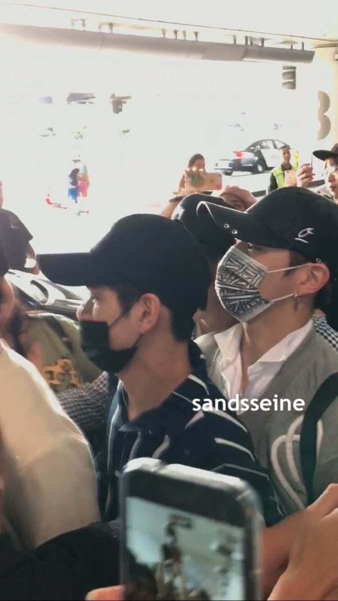 ดิสอีสชูววว💚 tweet media