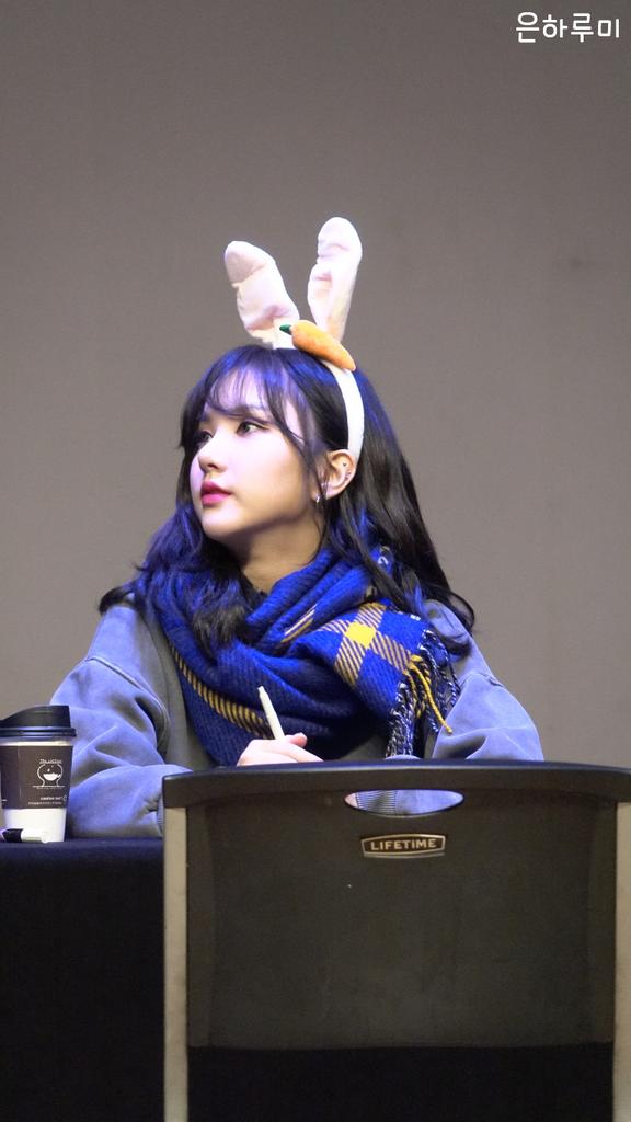 DxkSLv0U0AAuFcn.jpg:large