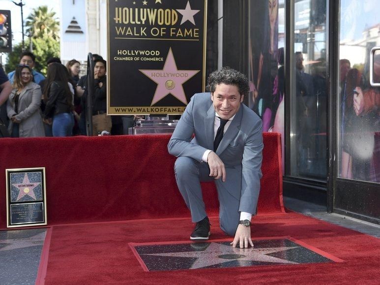 Dudamel dedicó su estrella a Venezuela lanacionweb.com/nacional/dudam…