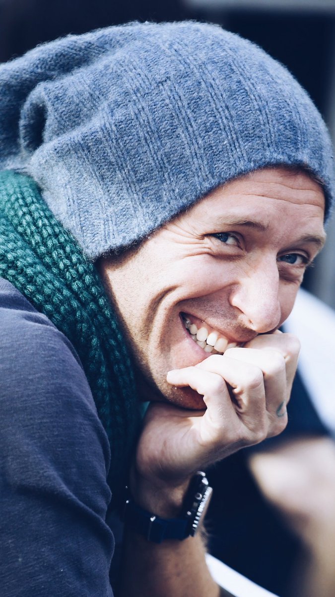 allcapscxldplay's tweet image. Chris Lockscreens💙