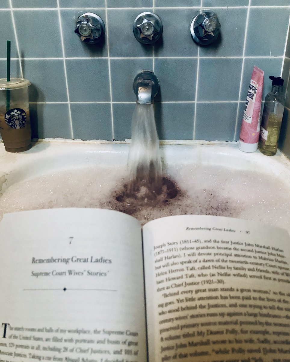 HCSonomaState's tweet photo. Welcome back Seawolves! We hope everyone had as relaxing a break as we did. Sometimes a pink bubble bath and #ruthbaderginsburg book “My Own Words” is all you need💕 stay tuned for an info night! #relax #bubblebath #pink #hcsonomastate #hercampus #traderjoes #bathandbodyworks https://t.co/gK7qmHypw7
