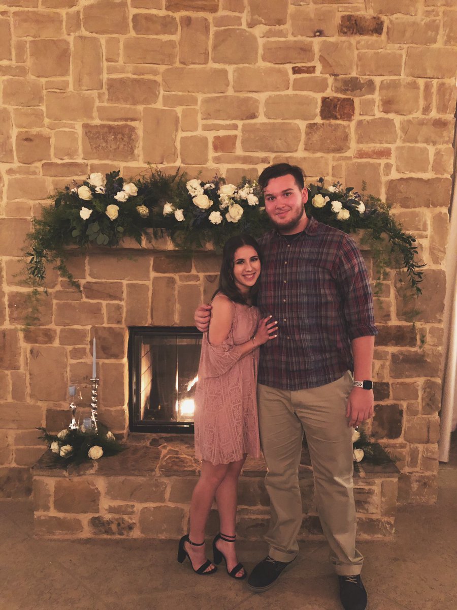 toris77's tweet photo. 9 months with my best friend❤️❤️ https://t.co/EvSSkEigsU