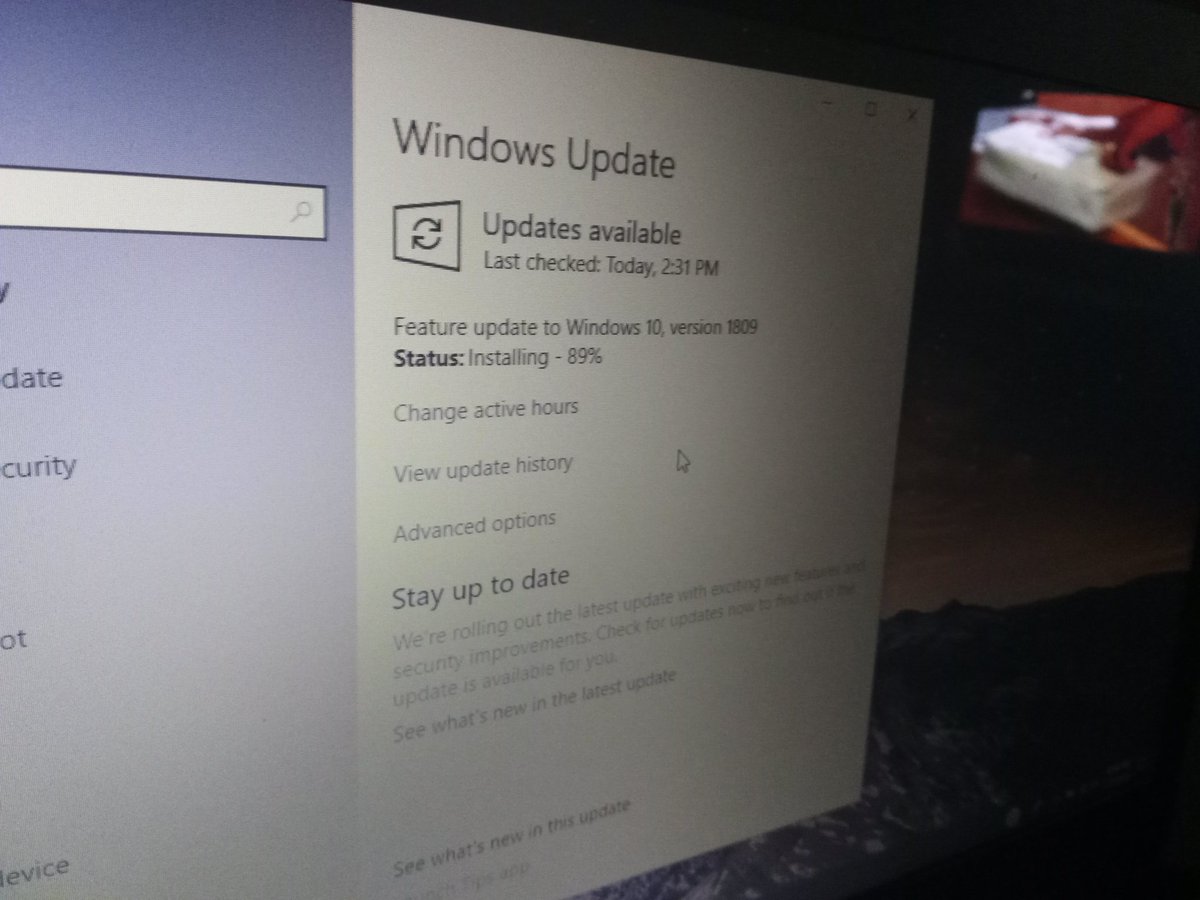 JusTech1213's tweet photo. P.S. almost 10 hours later and windows 10 is still updating https://t.co/Vu8b0G2JVB