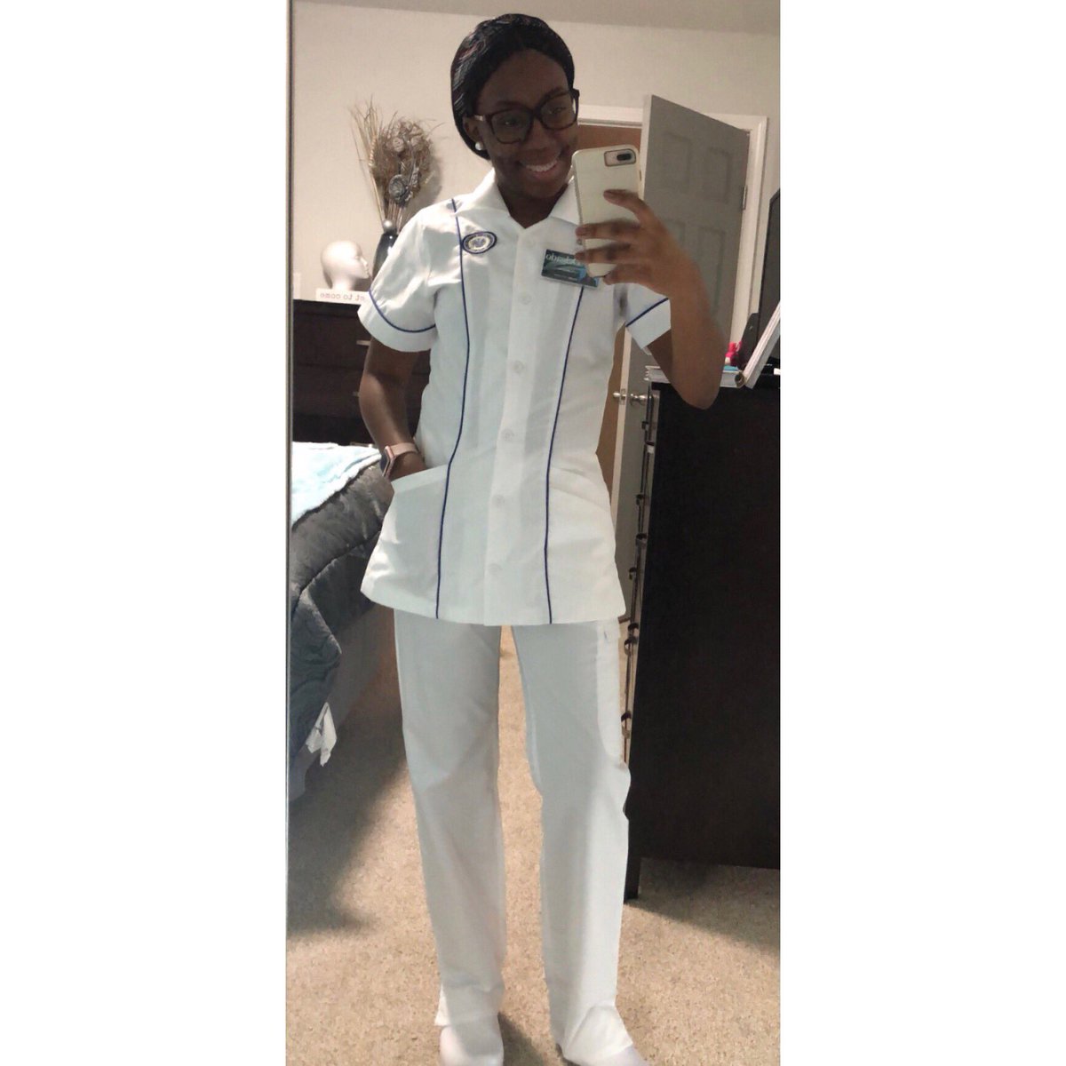 xBreath_Taking's tweet image. First day of nursing school was a success. God’s timing is perfect &amp;amp; I can’t thank him enough for this opportunity🏥💉💊 #DelayedNotDenied #LPNtoRN #GoalDigger