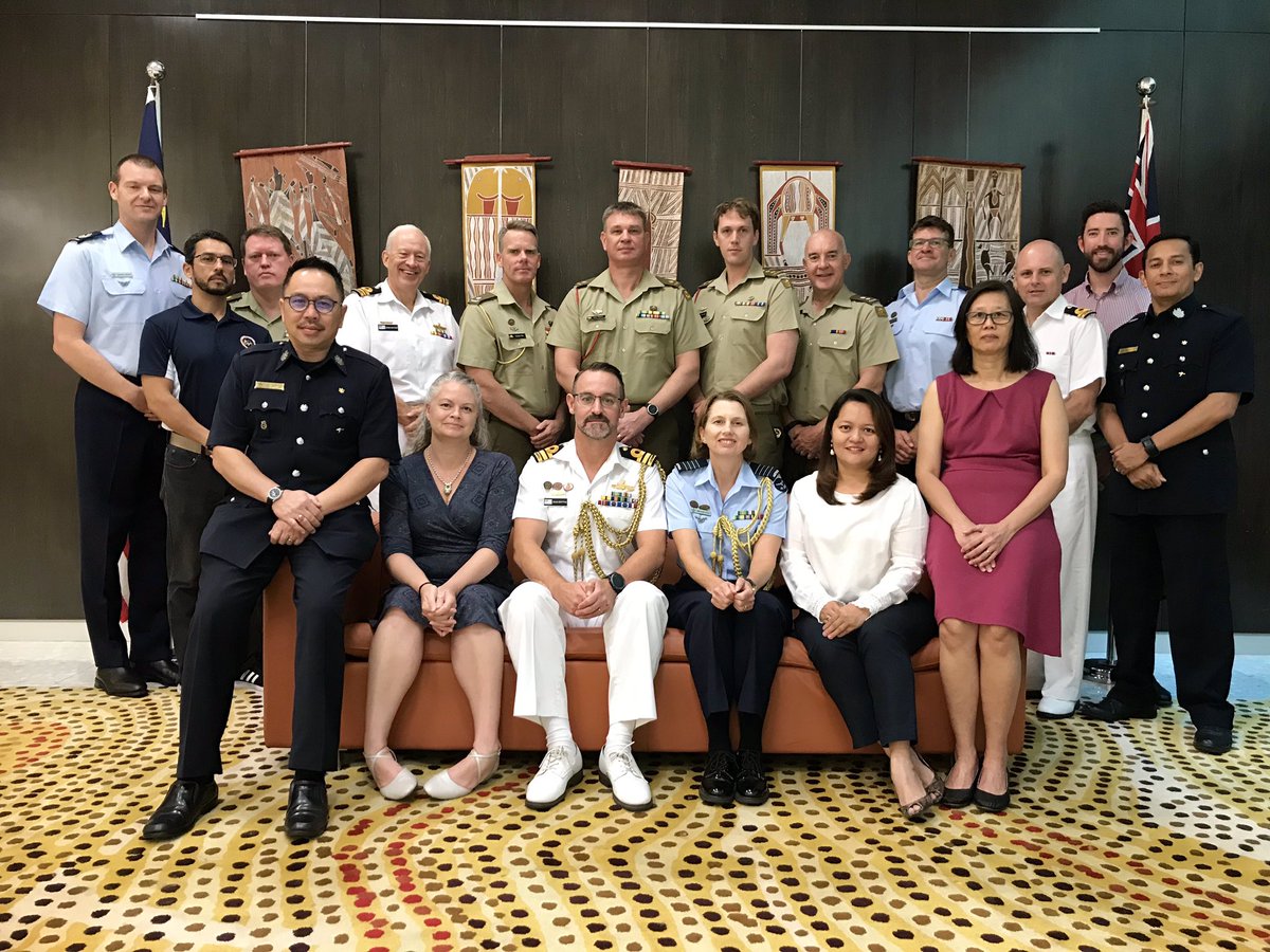 #YourADF in #Malaysia team for 2019. Strengthening partnerships through international engagement. #army #navy #airforce #australia 🇦🇺🇲🇾@AusHCMalaysia @DeptDefence @AusAirForce @Australian_Navy @cpyne @AustralianArmy