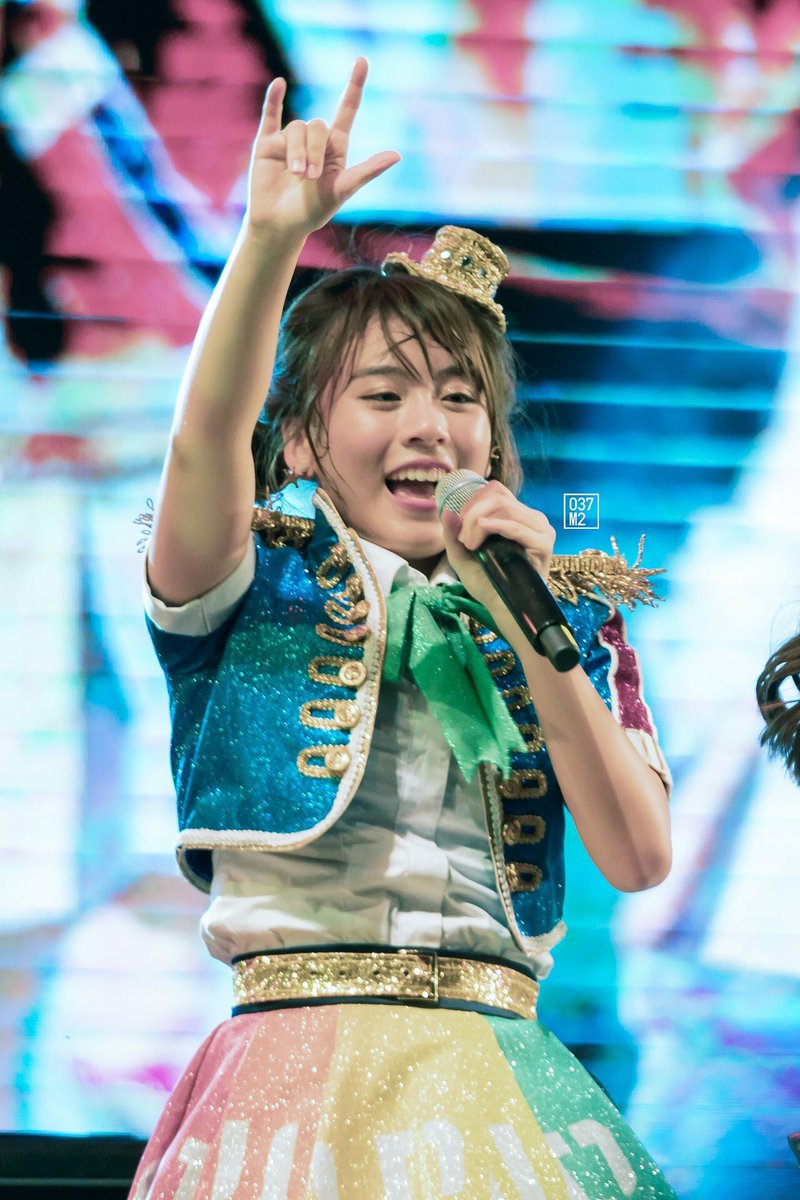 037_m2's tweet photo. คนสวย💕
#หยาดเหงื่อของน้องฟ้อนด์ #FondBNK48 #TMF2018 #TrangMusicFestival2019 #ชีพจรลงsouth
#037m2 #BNK48 https://t.co/NLeKXR0Ire