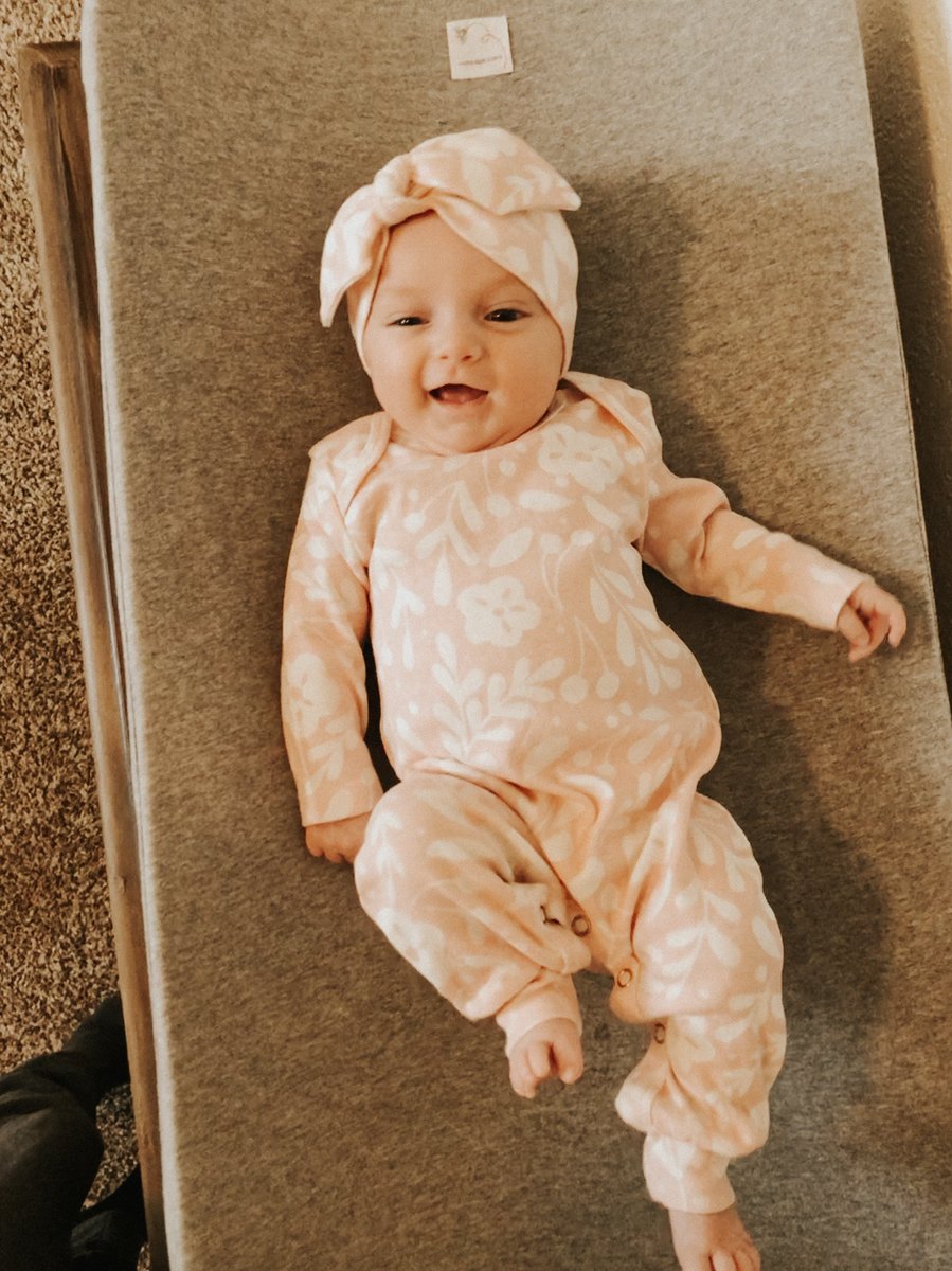 hayliepollard's tweet photo. This girl is my world ♡ https://t.co/XcVFu51BTB