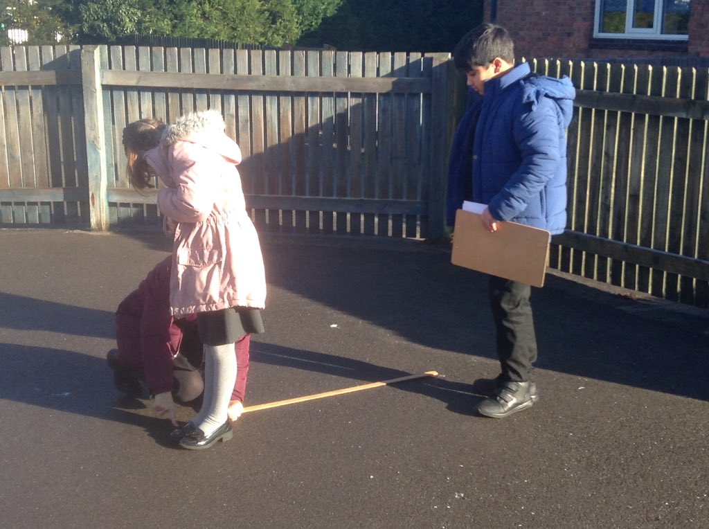 latimerprimary's tweet photo. 4AF are applying their knowledge of measure in the 4AF Jumping Olympics! #latimermaths #4afmaths #length #unitsofmeasure #metres #centimetres #application #4afjumpingolympics https://t.co/VZtTPH9OIy