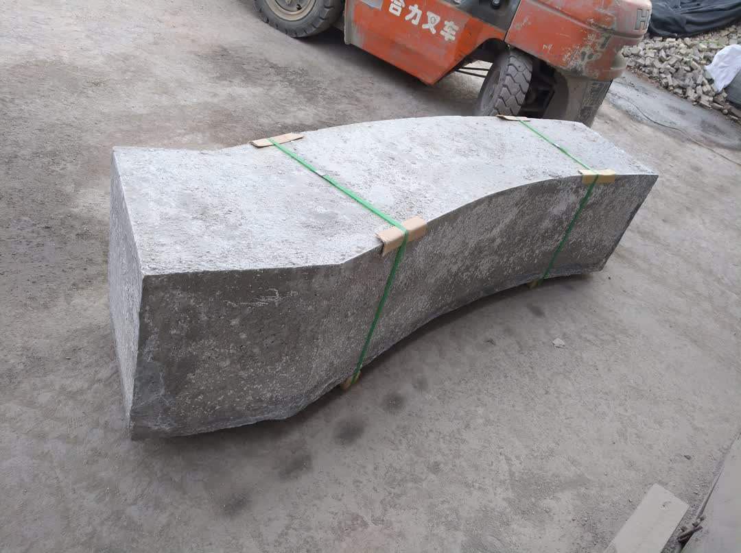 larefractory's tweet image. Refractory preformed blocks are made from refractory aggregates, powders, binders, additives, water or other liquids, and mix them to refractory castable and plastic refractory , then pour it to the mold as project’s requirement.
#refractory #covertile #preformed