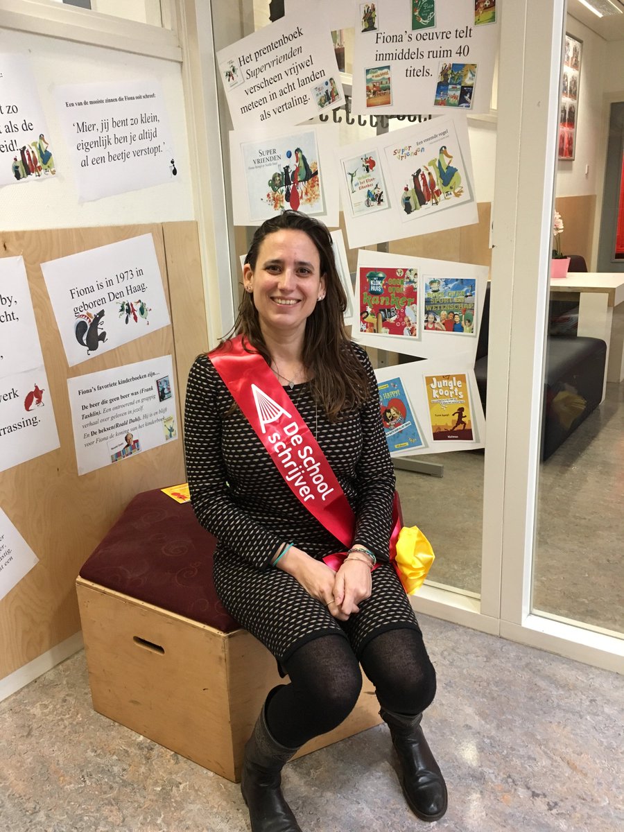 Wat een gezellige school, de Nelson Madelaschool in Amsterdam-Oost! Ze maken het gedachtengoed van hun naamgever daar echt waar. Ben trots om de komende maanden hun <a href="/Schoolschrijver/">De Schoolschrijver</a> te mogen zijn. <a href="/FrankendaelRuud/">OBS De Westwijzer</a>