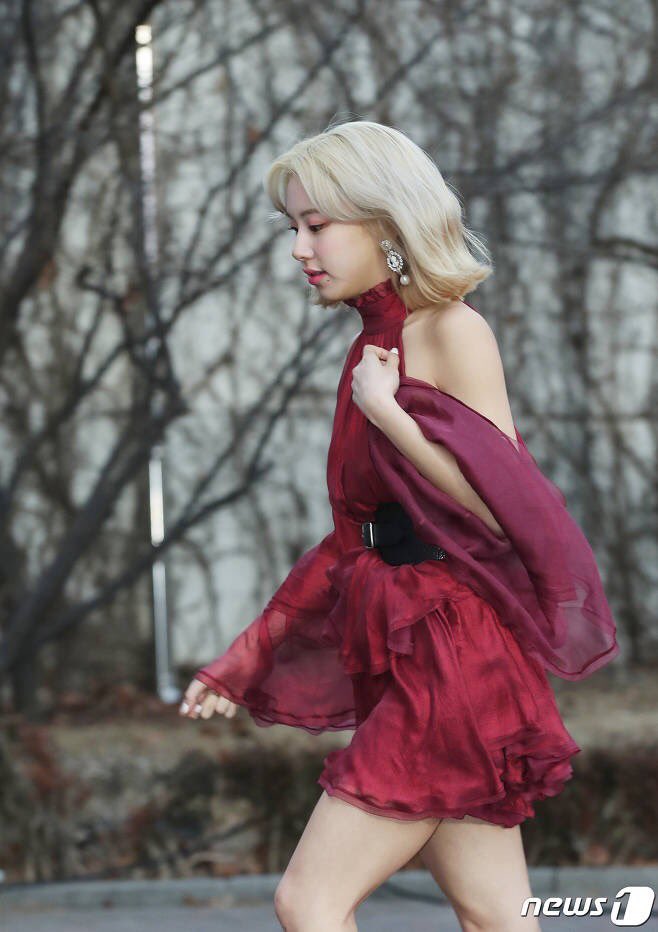 DxlXkfcXQAIedNV.jpg:orig