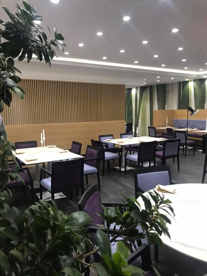 idemedia's tweet image. At work: Cinquesensi ristorante 📝 #graphicdesign #socialmediamarketing #notes #color #photography #instagram #work #style #artwork #designer