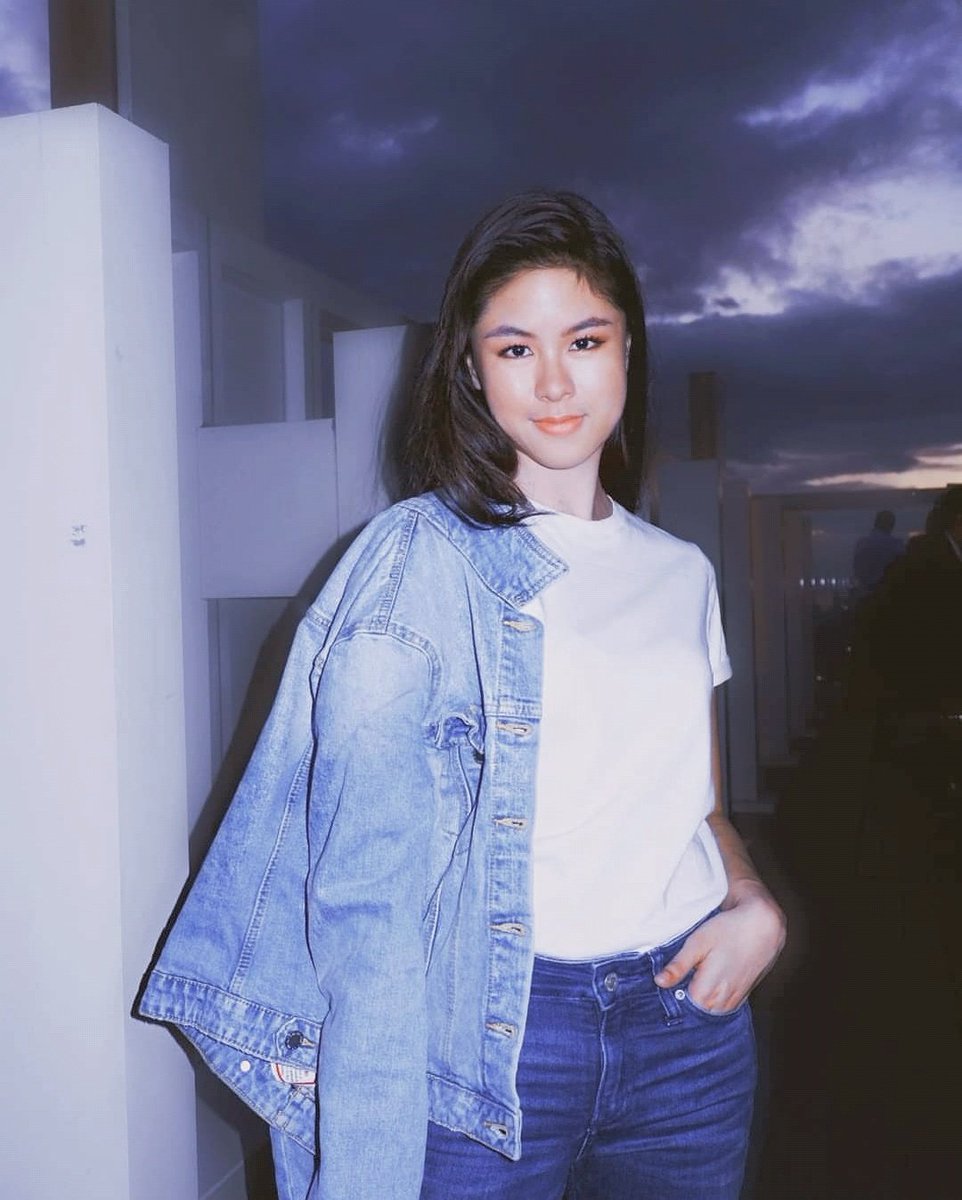 archiveskisses's tweet photo. Slay girl, slaay https://t.co/9bpcDit4Zk
