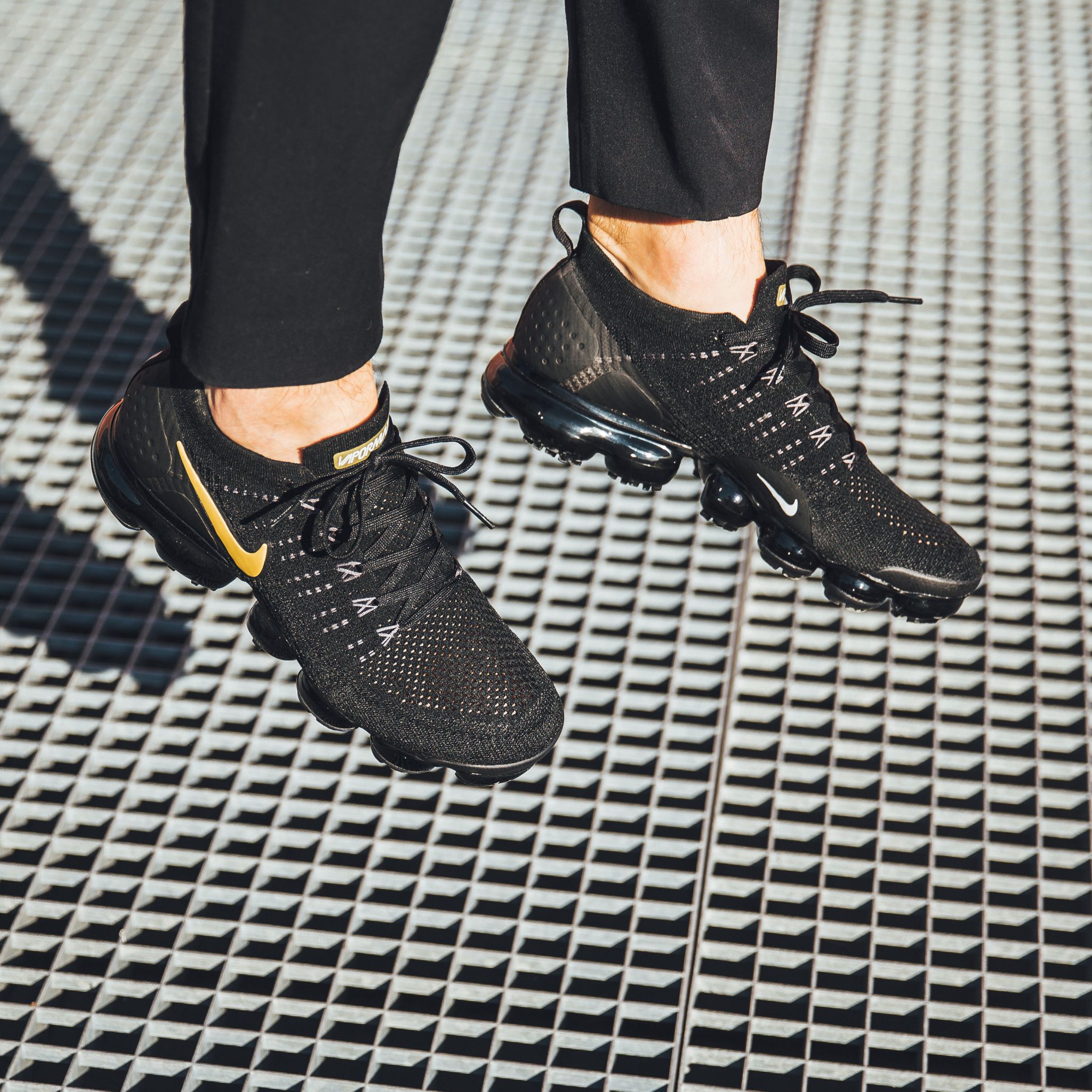 Nike vapormax flyknit 2 for clearance sale