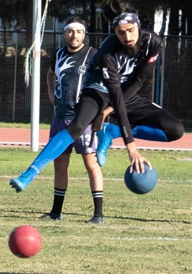 4SAPS
Barış Mert
#6
Vurucu
Hacettepe B

"Once i beat all the opponent team with just two shots. First one was for warning."

#sapsquidditch #4saps
