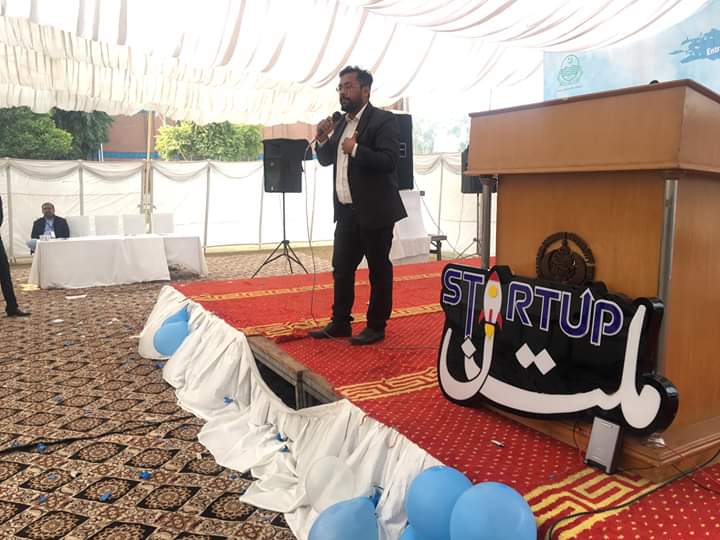 startupmultan's tweet photo. Mr Najeeb is on stage and he is best at Cyber Security, if you learn about security, and DarkWeb listen him at #StartUpMultan https://t.co/DVp4ewLe6N