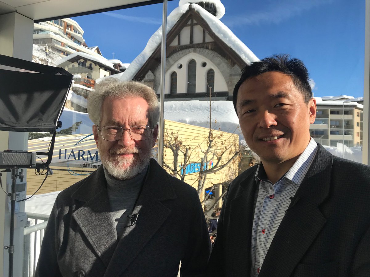 hubculture's tweet photo. At #hubstudio, @alex_pentland of @medialab and Fei Zou of @HeliosData discuss #data and #dataownership and how the market is changing. #ownyourowndata #hubid #ven @vencurrency #wef19 #davos https://t.co/nDDuAeciKm