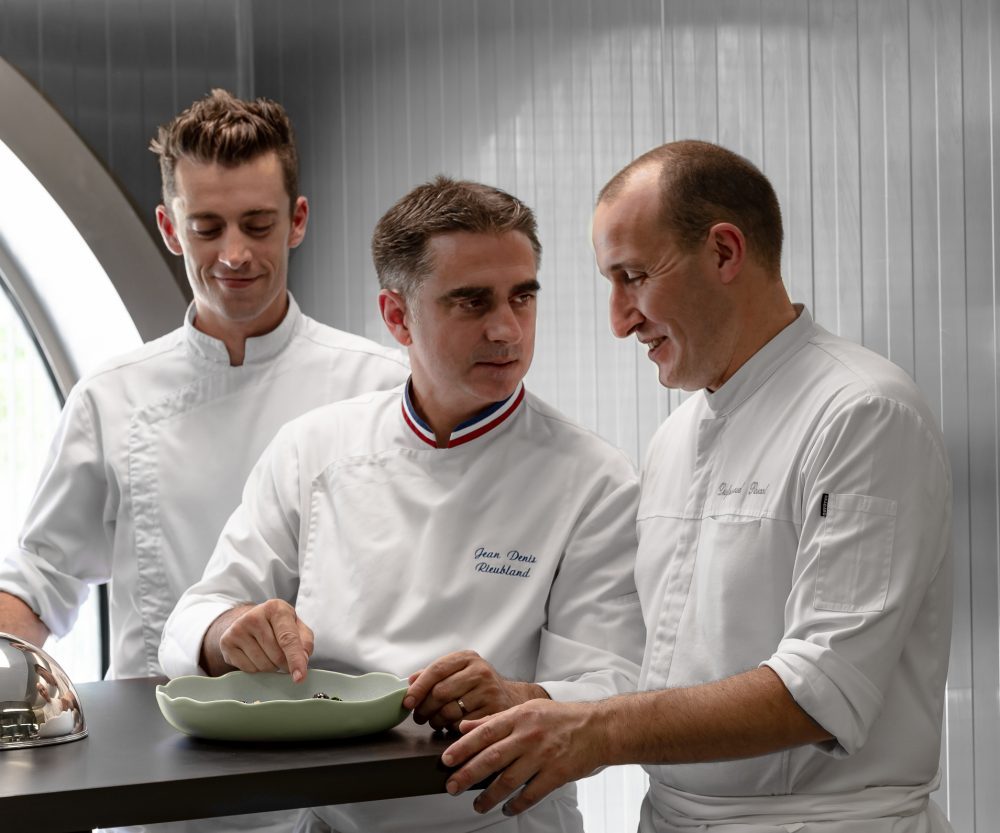 Jean-Denis Rieubland, une étoile à la tête des cuisines du Royal Champagne dlvr.it/QxHvsk