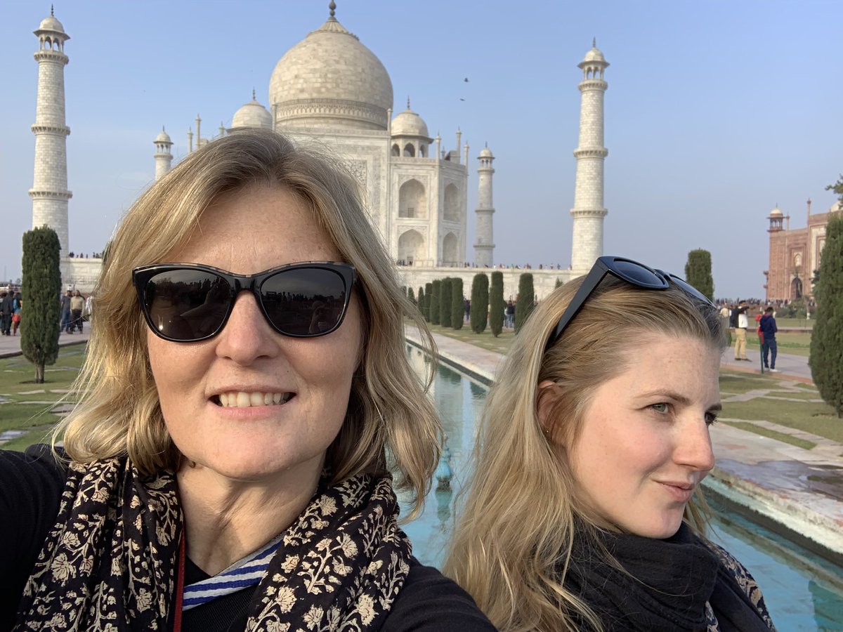 WaterThe_Planet's tweet photo. Another day at the office. Strike a pose...#ceresglobal #ltuinindia #ltu #travelwithpurpose #tajmahal  @ ताजमहल https://t.co/bk27EMk7Cw