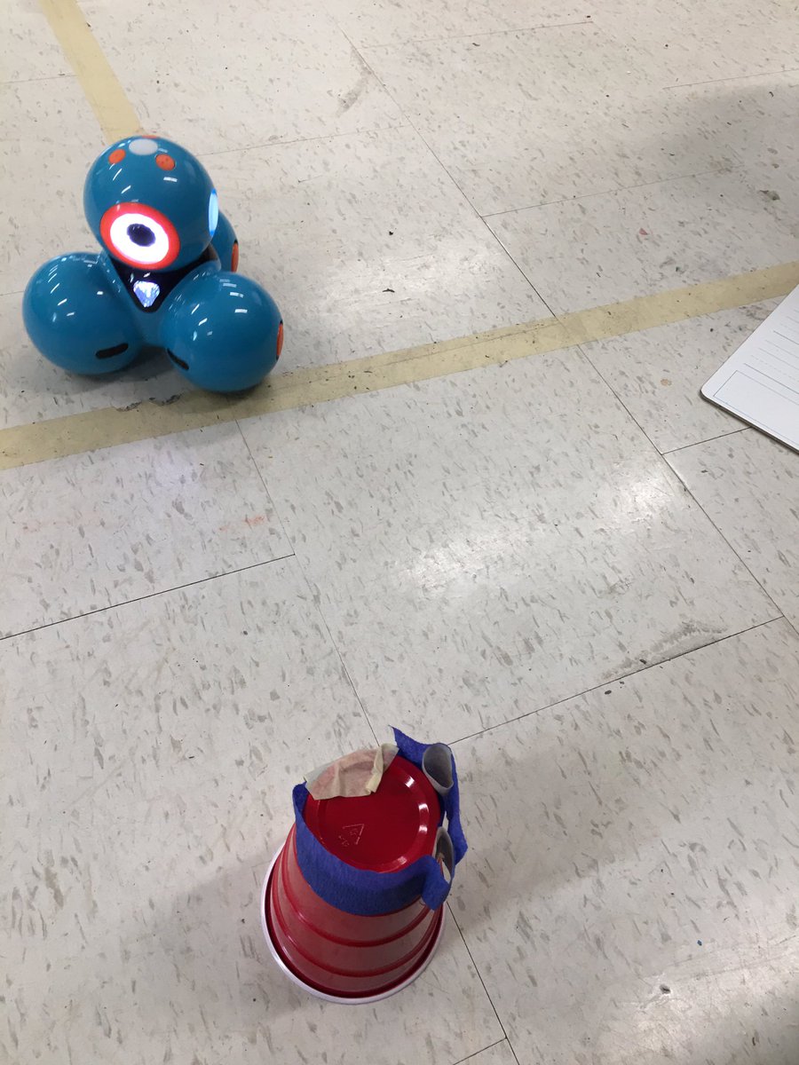 Robot war in Ms. Ambrose and Anderson's class was dynamic.  Students planned, designed mobile cups, and programmed Dash to push the cups over the goal line.  Many cups were pushed (not always by design). Students learned coding can be challenging!