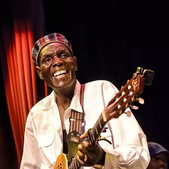 nigelrtg's tweet photo. Samanyanga vazorora. Asi his music and work will stay with us forever  #RIPTuku #66Albums #MillionsOfFans #CountlessMemories https://t.co/J7Ey7VtROK