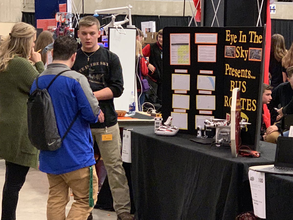 RussellHigh's tweet photo. RHS STLP is in the HOUSE!  Our student are showing their great projects today at Regionals! #RDN @russellind https://t.co/cMhBYOEaY7