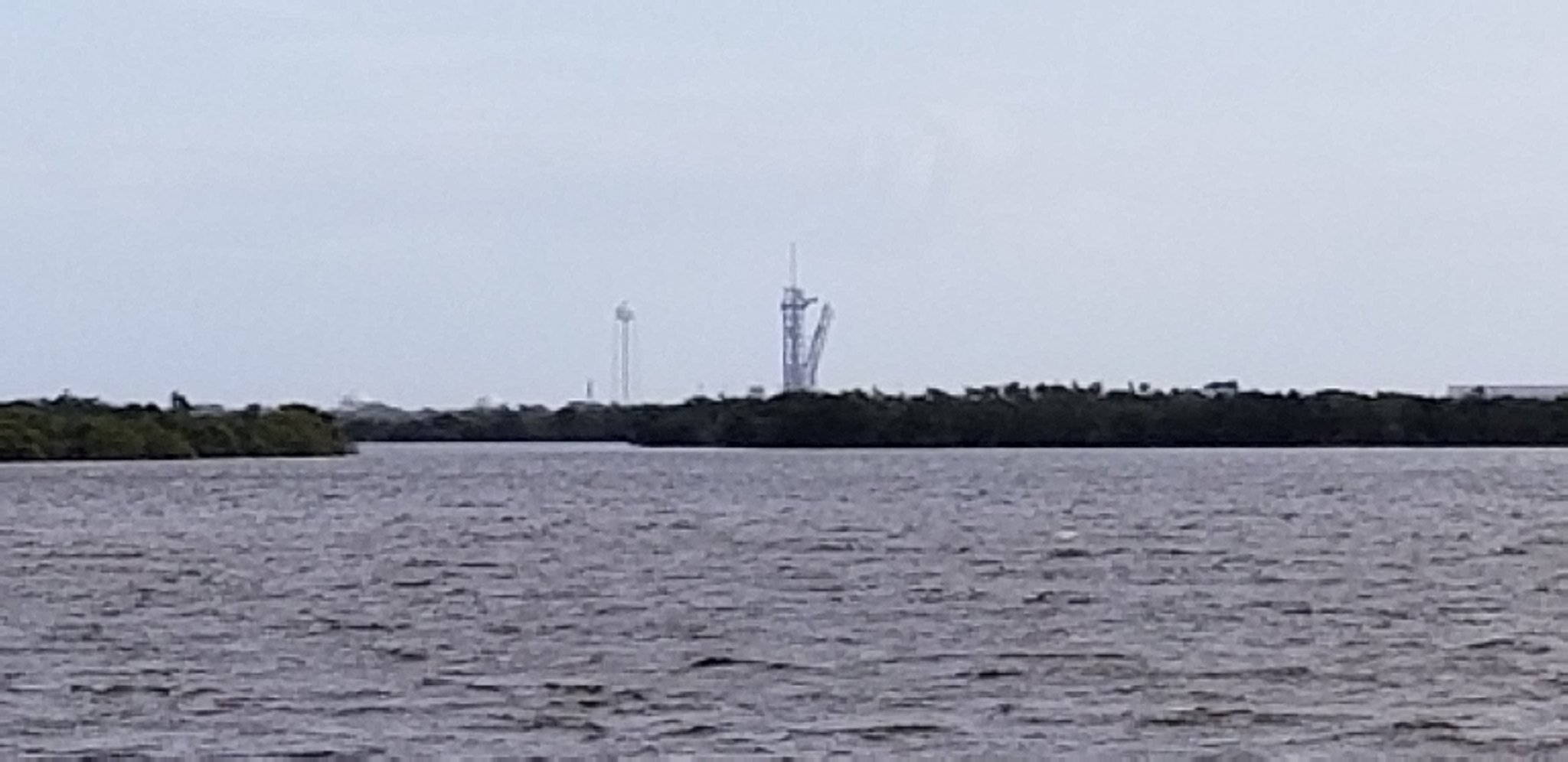 spacex dragon - Falcon 9 (Crew Dragon Demo-1) - KSC - 2.3.2019 - Page 8 Dxm1eOXU8AA-mV-