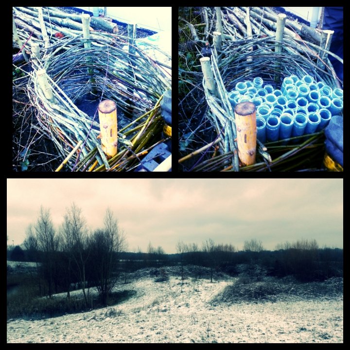 When the world is white with snow, weave a tree guard tidy, #super #organised #Uxbridge #GreenGym
😏🤗