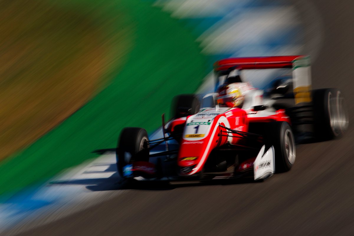 Formula_EM_'s tweet image. Exactly 100 days to go until the 2019 season kicks of. These teams are ready to go with Formula European Masters:    

@DoubleRRacingGB
@FortecM 
@TeamMotopark 
@MMosport / ma-con Motorsport 
@VARmotorsport  
Jo Zeller Racing  

To be continued... #FormulaEM
