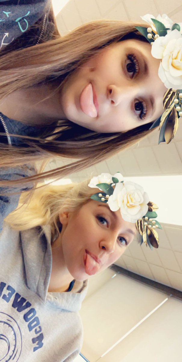 LexAskins's tweet photo. Happy 18th birthday Bailey !!! Enjoy your day , i love you !!! ❤️❤️❤️ @BPolach https://t.co/TTLii2GY4D