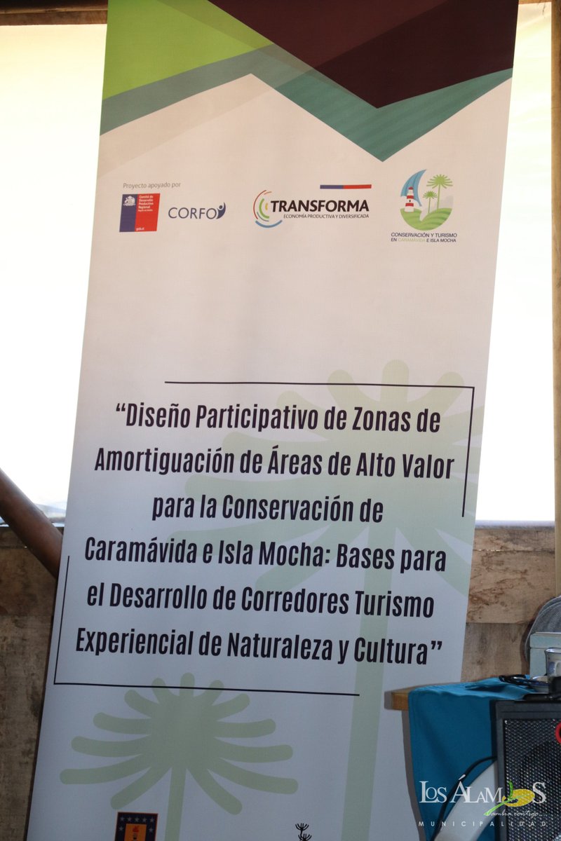 MuniLosAlamos's tweet photo. "Nos interesa que #Caramávida no sólo se posicione como un área de alto valor de conservación, sino que también convertirla en un santuario de la naturaleza". Así el #AlcaldeJFF asumió el compromiso de respaldar el proyecto de turismo y conservación de biodiversidad de la UdeC. https://t.co/Z38W9DiqGE