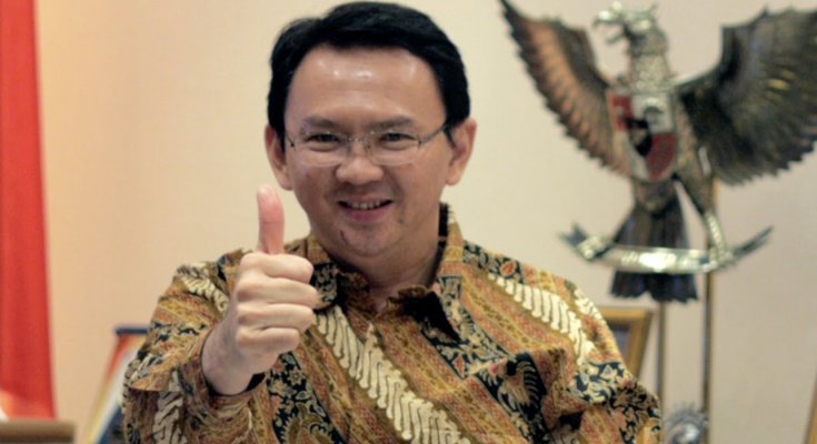 Besok #BasukiTjahajaPulang ...
Siapa di sini yang seneng?
Siapa di sini yang terharu?

Yang seneng RT
Yang terharu Like