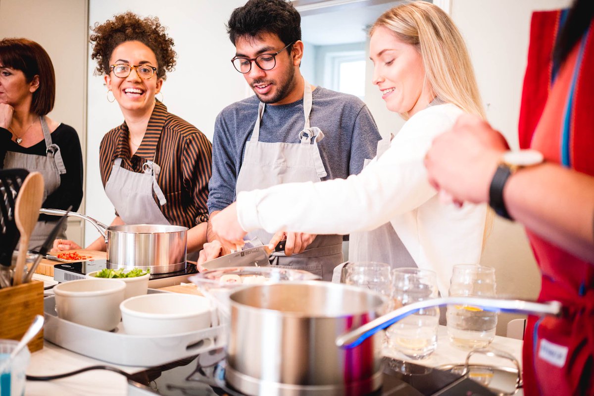 Is it time to say thankyou - why not bring your clients to the cookery school and learn something new?
#WorcestershireHour  @WBCUpdates 
<a href="/WorcesterBID/">Worcester BID</a> <a href="/HW_Chamber/">Herefordshire & Worcestershire Chamber of Commerce</a>