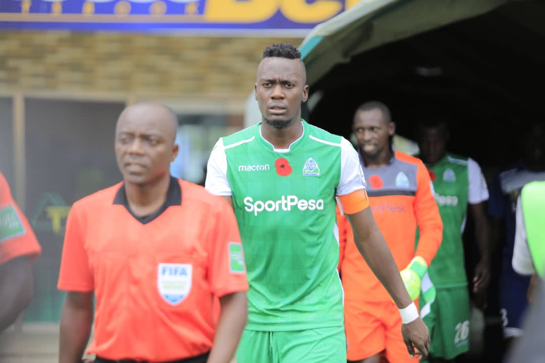 #SportPesaCup: Mbao FC 0 - 0 Gor Mahia FC

Several opportunities, no goals yet. Who do you think will be first to score in the 2nd half? 

 #MakeItCount
