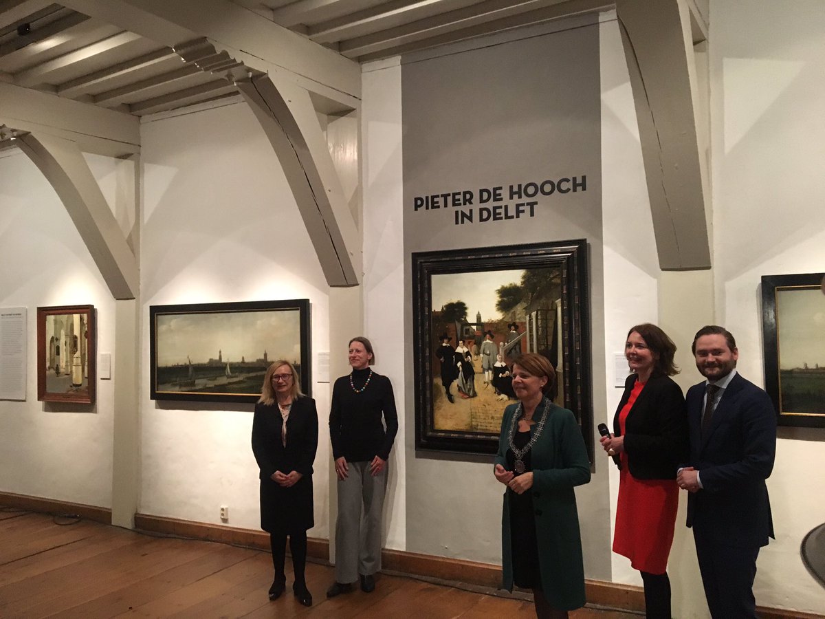nannette_nb's tweet photo. Hij is er! Eerste schilderij uit de Pieter de Hooch tentoonstelling @HetPrinsenhof #delft #goudeneeuw https://t.co/mTbWg7prOM
