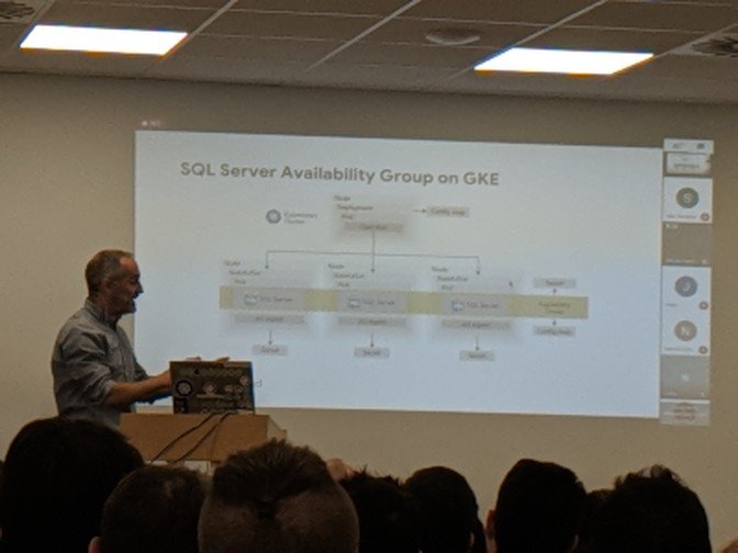 jamarmu_es's tweet photo. No tenía ni idea de que se podía correr #MicrosoftSQLserver en #kubernetes 
... Lo estamos viendo en una demo sobre #statefullapps en nuestro workshop de @googlecloud #GCPRocks https://t.co/DzLRGheS6N