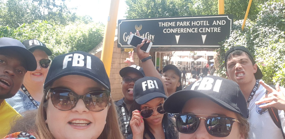 LaMaZingMedia's tweet photo. #MNetCaseFile snacks and refreshments as we settle in @GoldReefCity Theme Park. #TeamSilverBullets are gonna rock
@DStv
@MNet
@Shokilz @leoniewagner @MadeleineChaput @justzeeman
@ilsesalzwe https://t.co/3f2B5czYPW