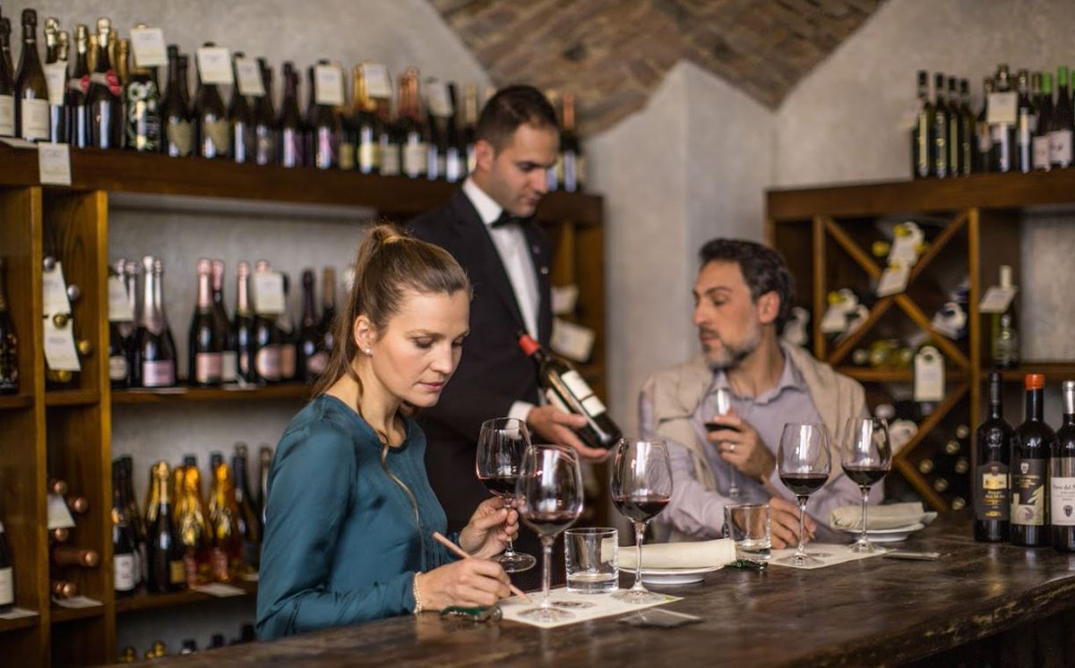 When we reopen, guests can book our tasting experiences to delight in the finest flavours of Tuscany with produces made in Castello Del Nero's estate! bit.ly/2sAD9Ql